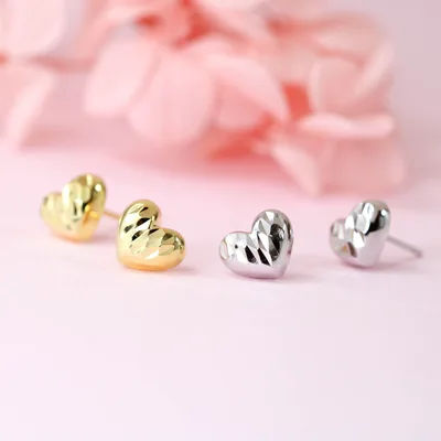 Diamond cut dazzling texture heart stud earrings — product image 1