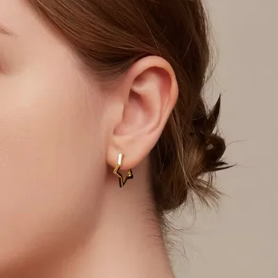 Star shape hoop earrings in sterling silver — product image 1