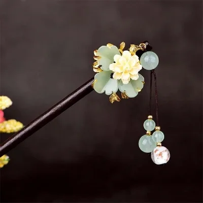 Japanese jade flowers wooden hair stick — product image 1
