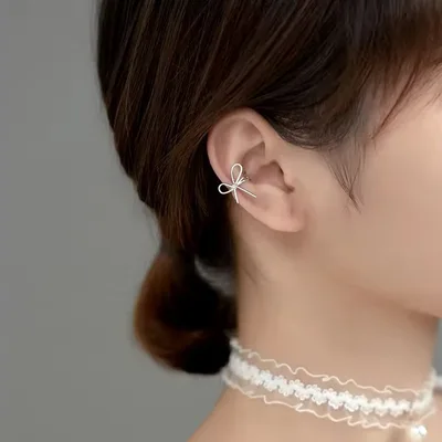 Bowtie non piercing ear cuffs in sterling silver — product image 1