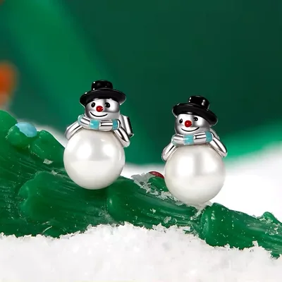Christmas snowman pearl stud earrings — product image 1