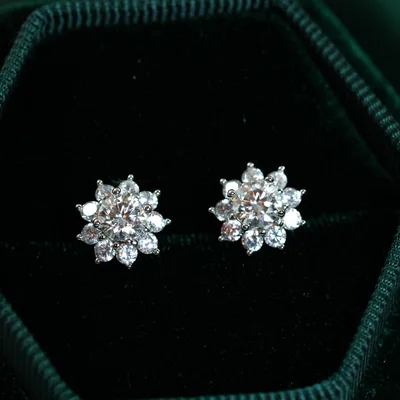 1 CT Moissanite halo flower stud earrings — product image 1