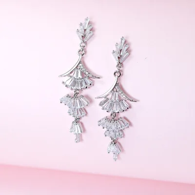 Dazzling cubic zirconia party drop earrings — product image 1
