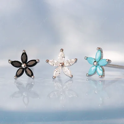 Cubic zirconia flower sterling silver stud earrings — product image 1