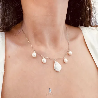 Freshwater baroque pearls pendant necklace — product image 1