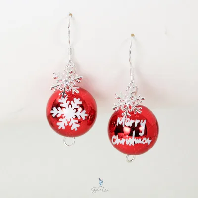Christmas ornament ball snow flake earrings — product image 1
